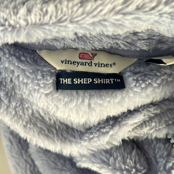 Vineyard Vines Plush Teddy Classic Shep Shirt Size Small NWOT IN Blue Fleece - Picture 9 of 10
